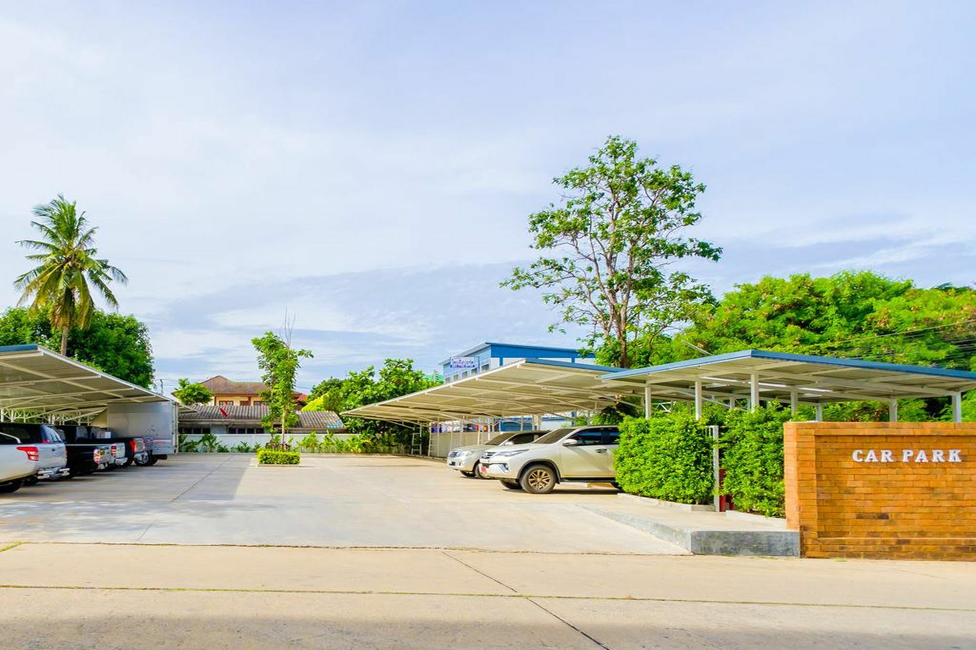 The Rich Hotel Nakhon Ratchasima Exterior photo